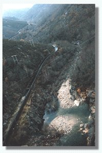 Así quedan os ríos de Ourense coas minicentrais. Esquilmados e mortos. Río Navea.